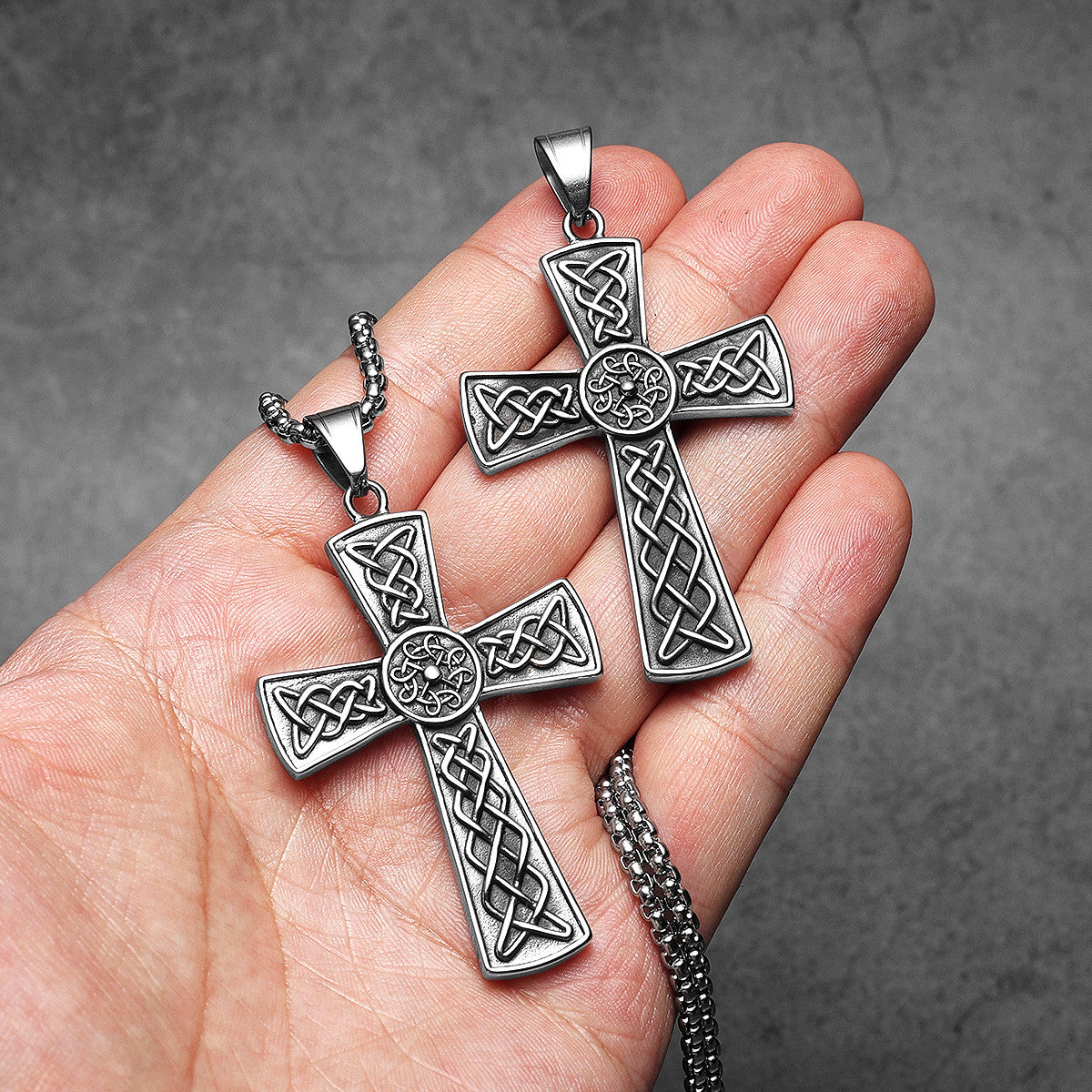 Mingled | 316L Solid Stainless Steel Celtic Knot Hip Hop Cross Street Wear Pendant