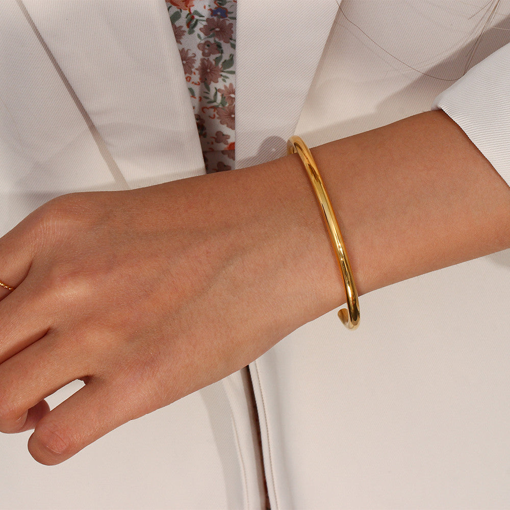18k Gold Glossy Stainless Steel Tarnish Free Waterproof Cuff Bangles Bracelets