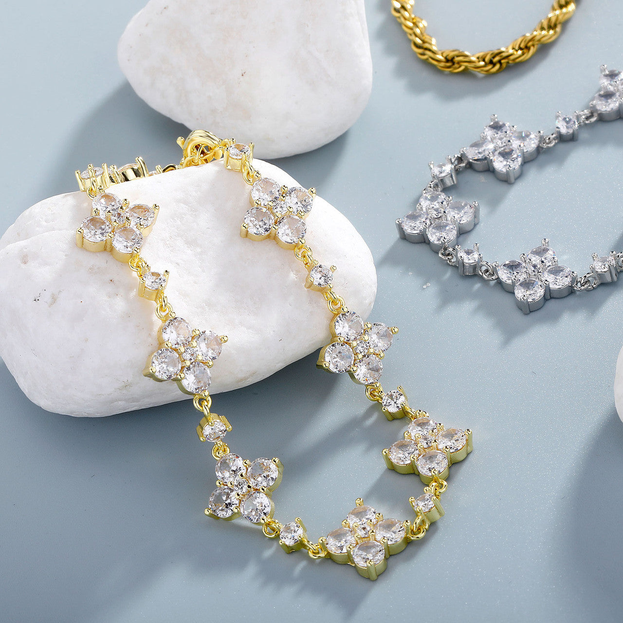 Ladies VVS Diamond CZ Iced Blinged Out Colorful Clover 7Inch Bracelet