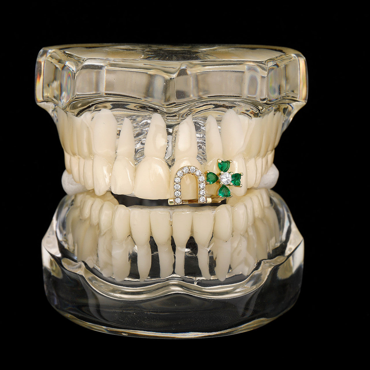 Iced Clover Heart | VVS Diamond CZ Heart Stone Lucky Horse Shoe Mouth Tooth Teeth Hip Hop Grillz