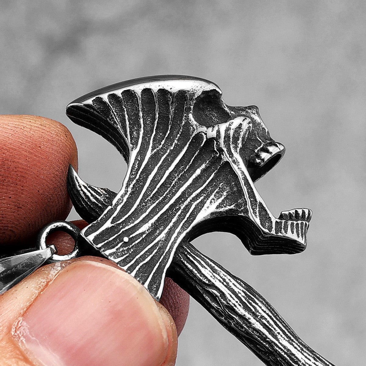 Screaming Skull Axe | No Fade Solid Stainless Steel Men's Unique Pendant