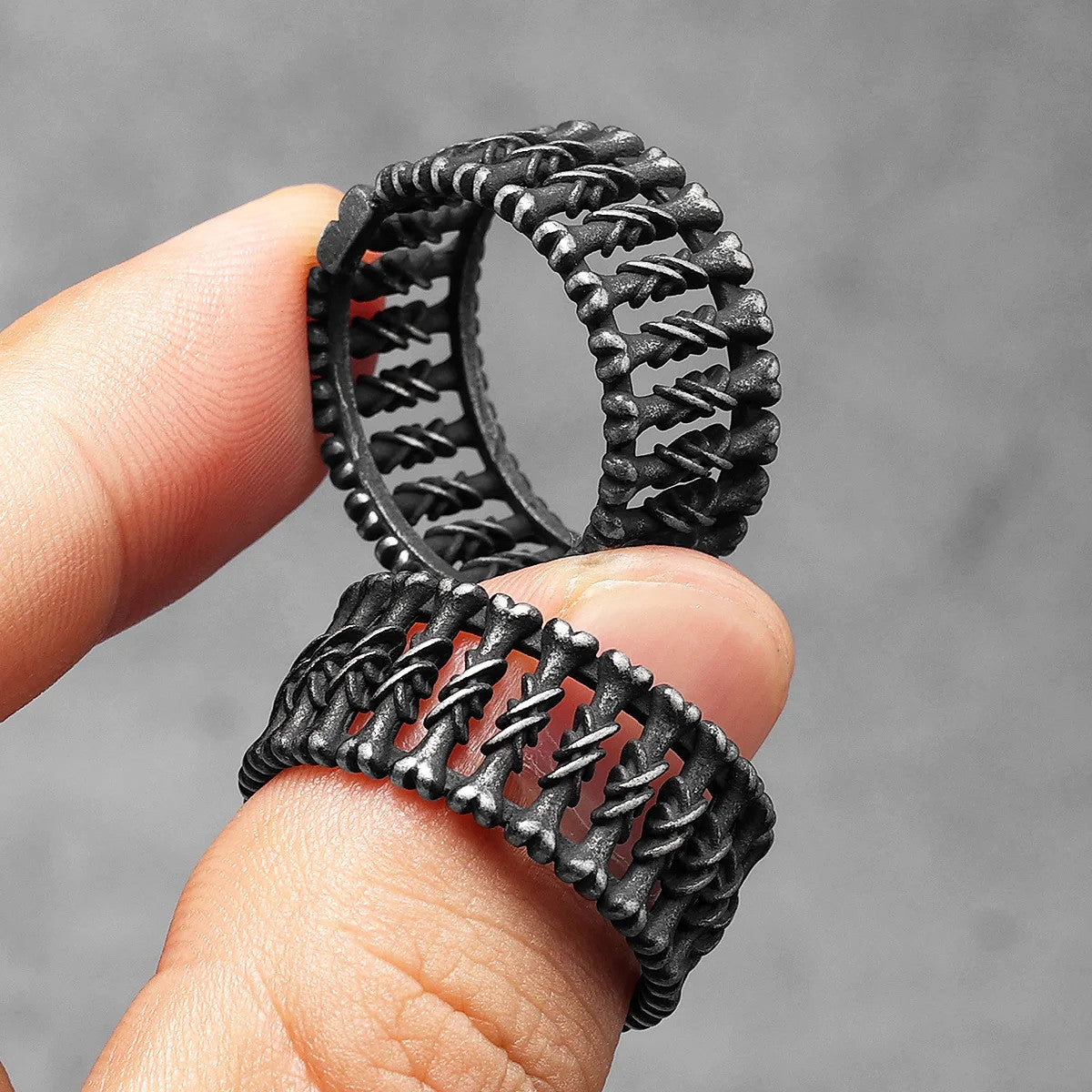 Bones | 316L No Fade Stainless Steel Retro Gothic Bone Yard Street Wear Rings