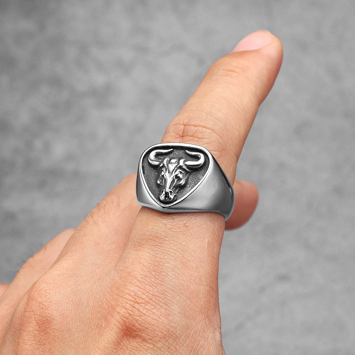 The Bull | Dominant Man 316L No Fade Stainless Steel Bull Street Wear Ring