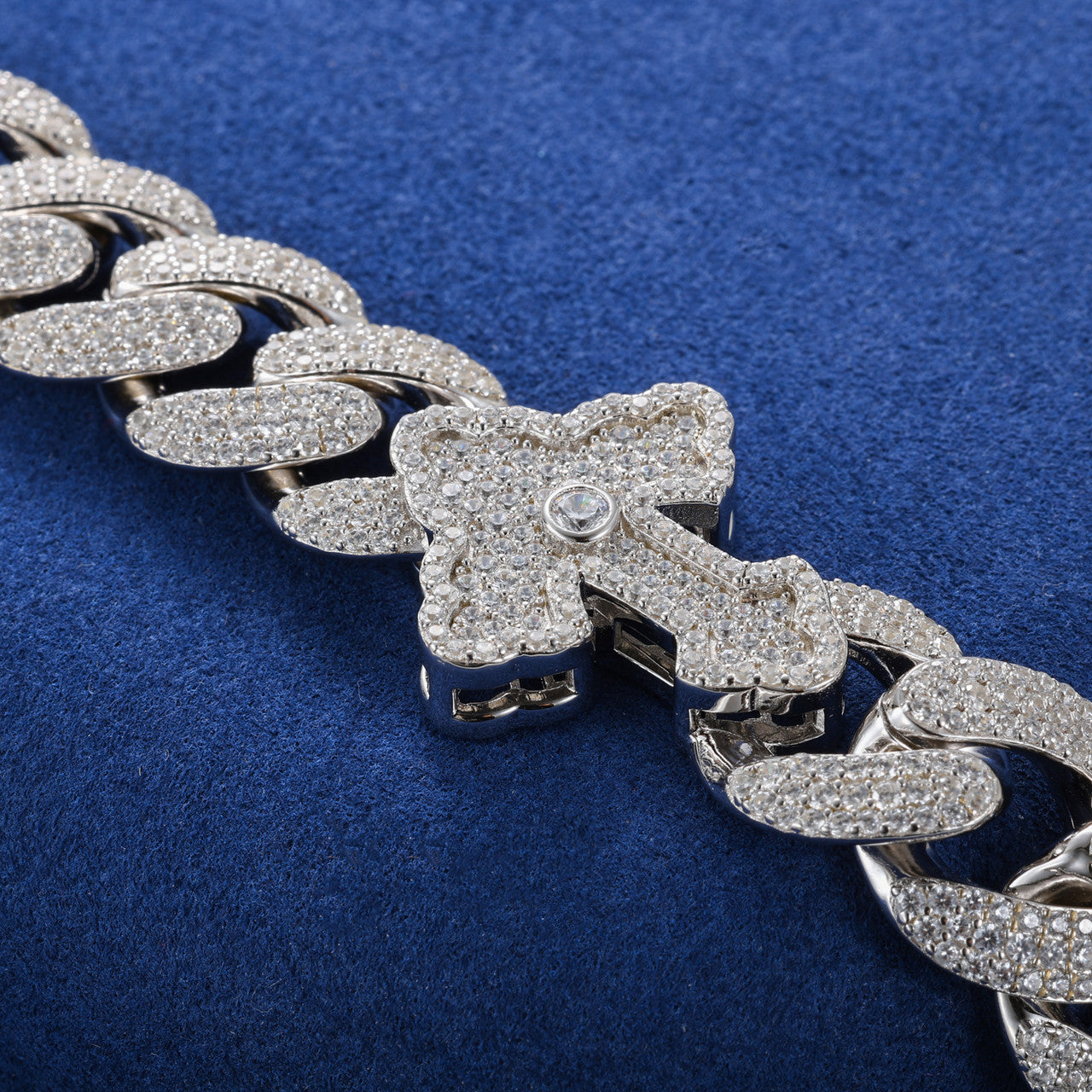 Mens Iced Blinged Out Hip Hop S925 VVS Diamond Moissanite Cross Cuban Link Chain
