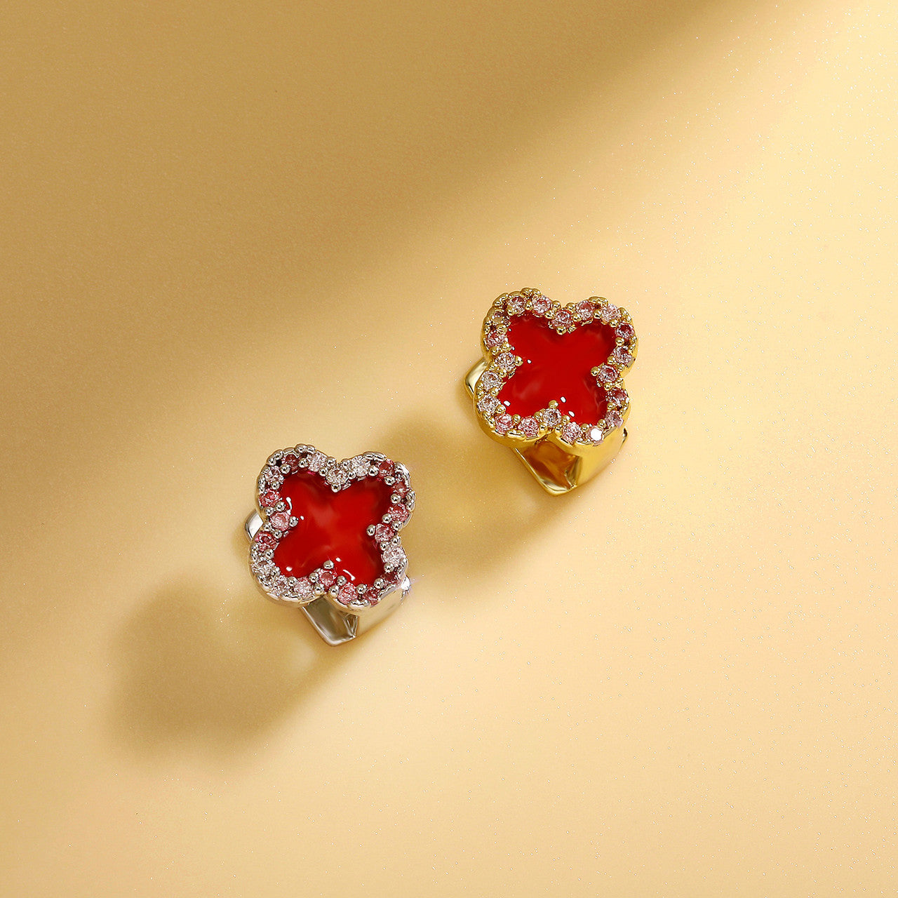 Red Star | VVS Diamond CZ Slick Single Tooth Teeth Hip Hop Mouth Grillz