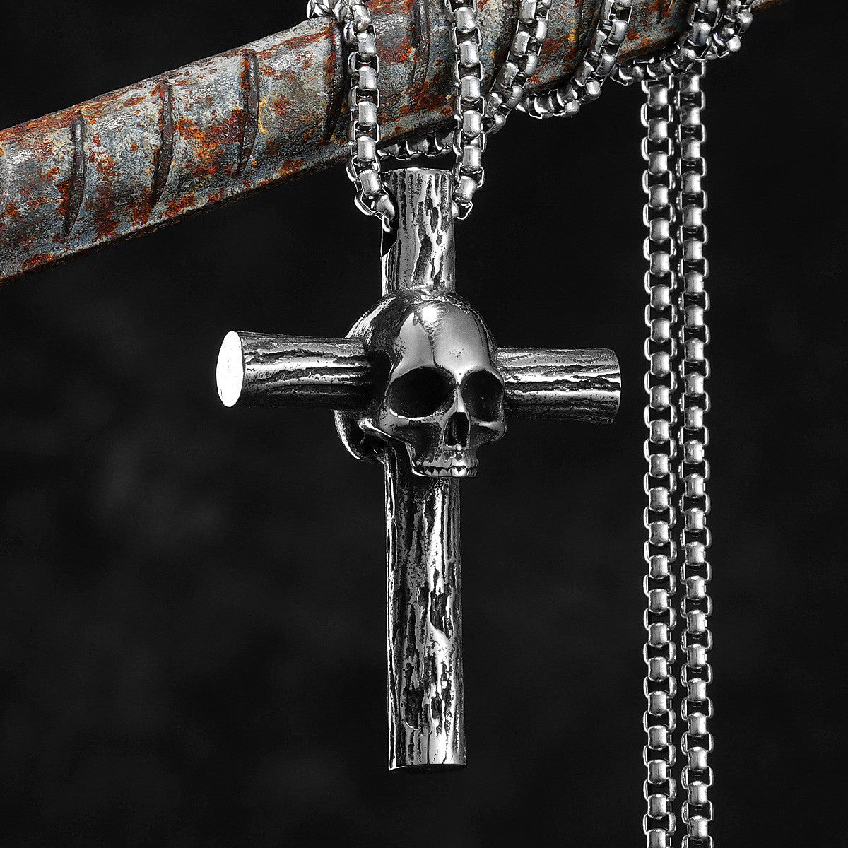 Unique Skull Cross | 316L No Fade Stainless Steel Hip Hop Streetwear Biker Cross Pendant