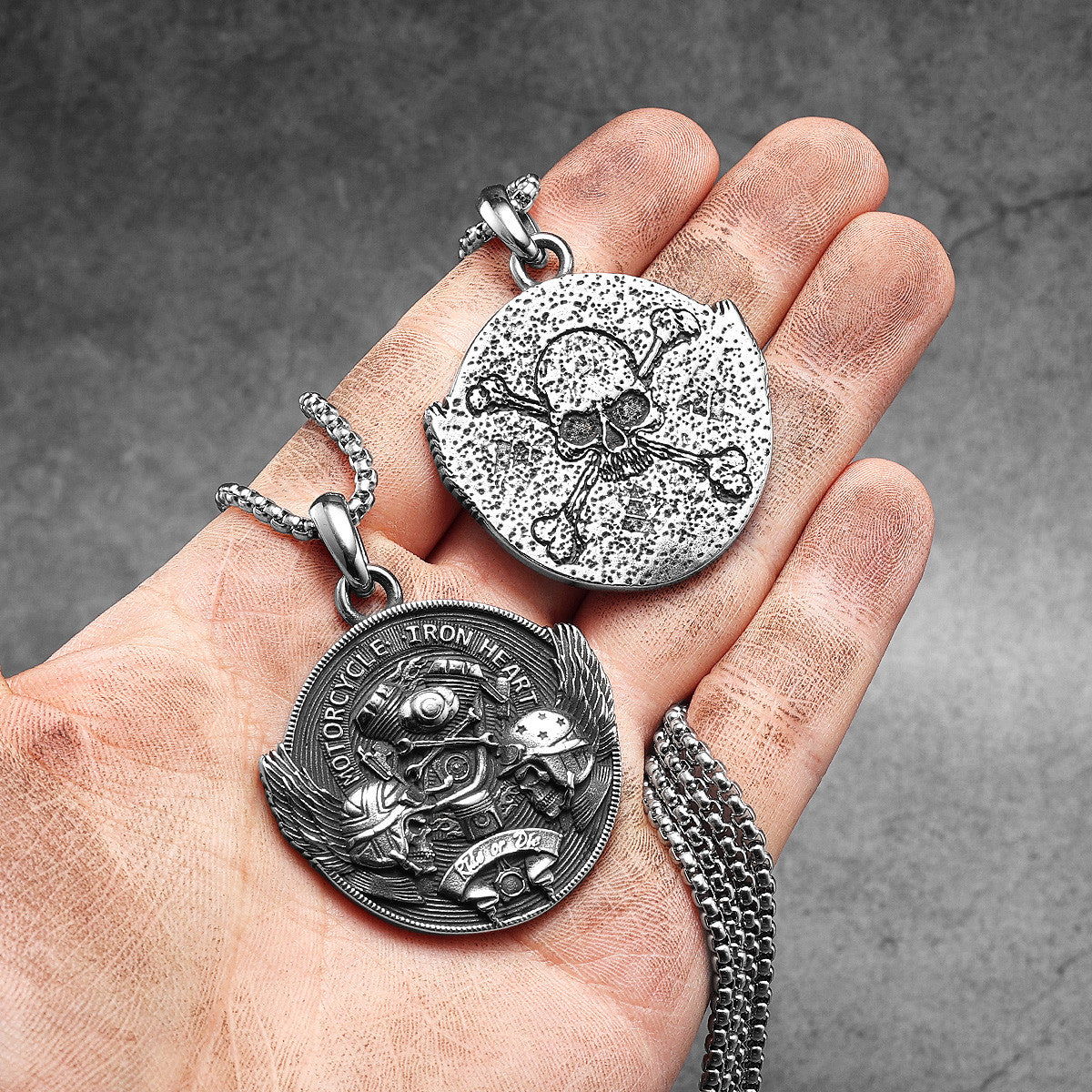 Ride Or Die | Vintage Look Motorcycle Iron Heart Skull Rider Stainless Steel Men Pendant