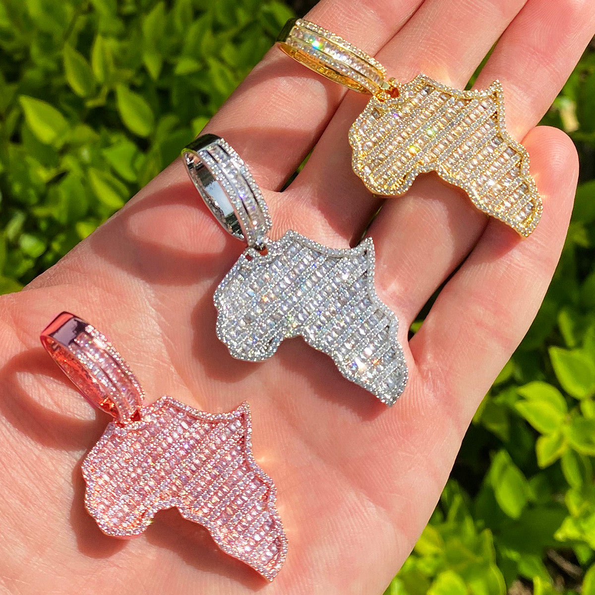 Mother Africa | VVS Diamond CZ Prong Set Africa Continent Hip Hop Baguette Stone Pendant