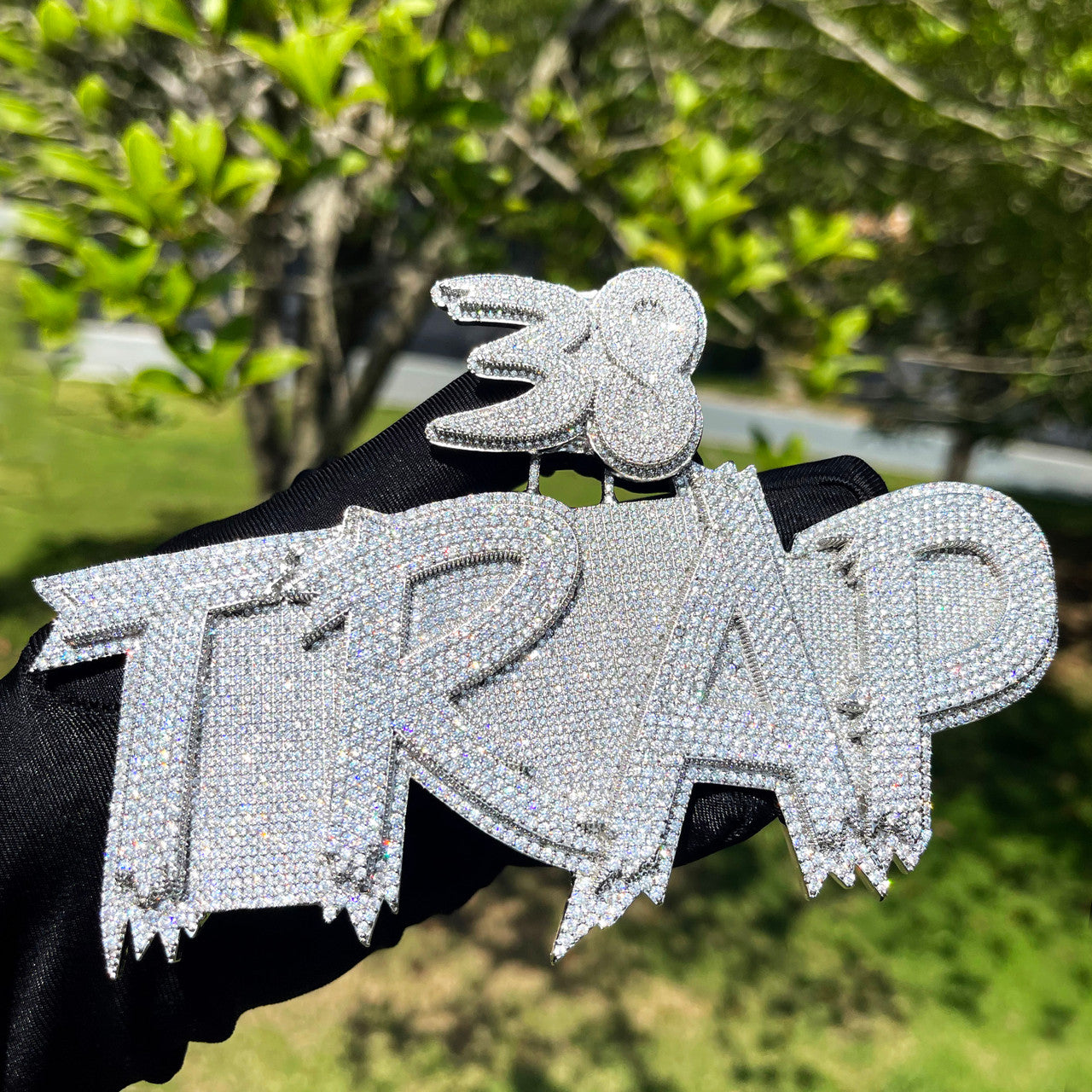 Fast Money | Iced Graffiti Letters Hip Hop Custom Made Nameplate Hip Hop Pendant