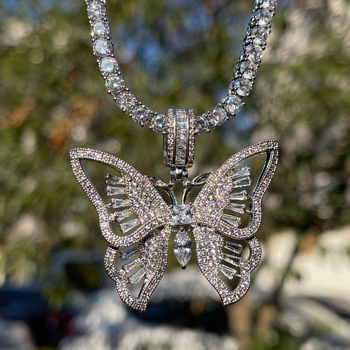 Enchanted Wings | Prong Set Center Stone Beautiful Butterfly Pendant Necklace