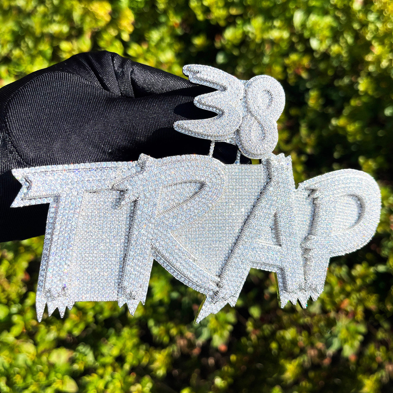 Fast Money | Iced Graffiti Letters Hip Hop Custom Made Nameplate Hip Hop Pendant