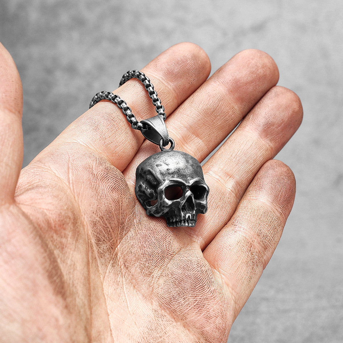 Men's Stainless Steel Black Skull Vintage Hip Hop Street Wear Pendant Chain Necklace