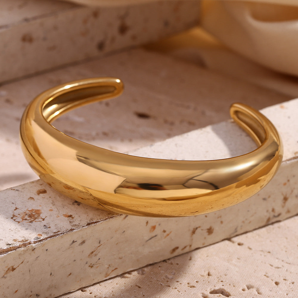 Ladies 18k Gold Smooth Polished Waterproof Stainless Steel Timeless Classic Bangle Bracelet