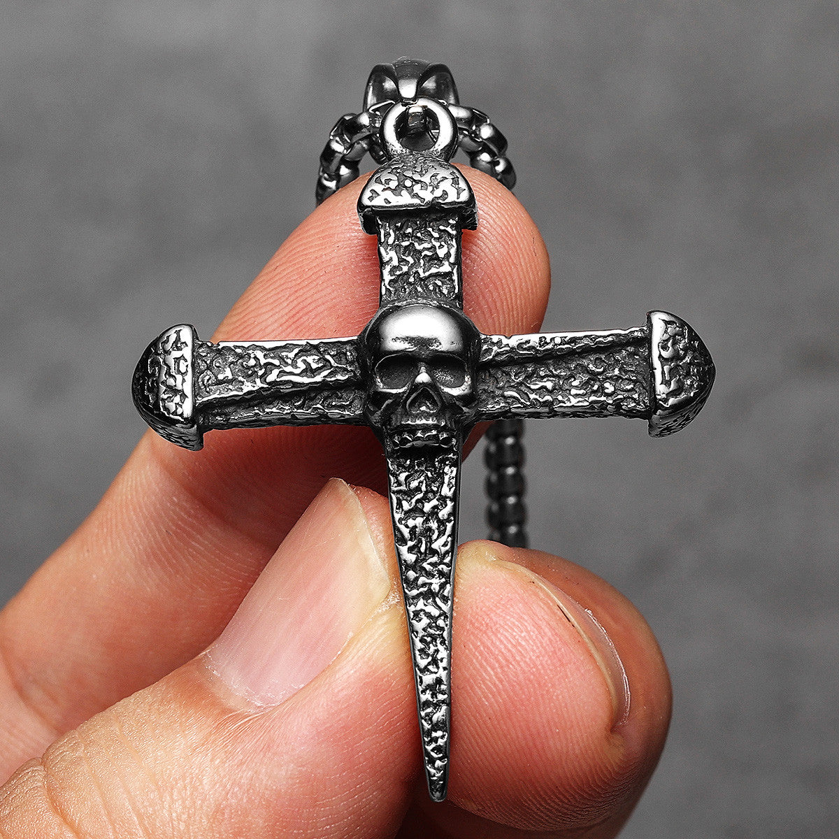 Turquoise Gem Skull | No Fade Stainless Steel Ancient Street Wear Cross Pendant