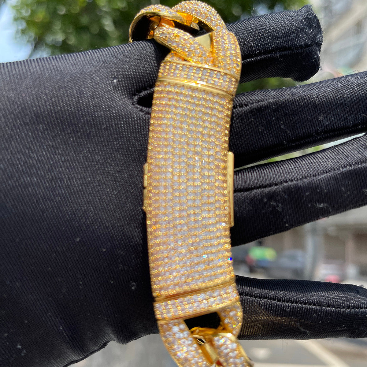 The Cuban King | 18mm VVS Diamond CZ Iced Blinged Out Hip Hop Cuban Link Bracelet