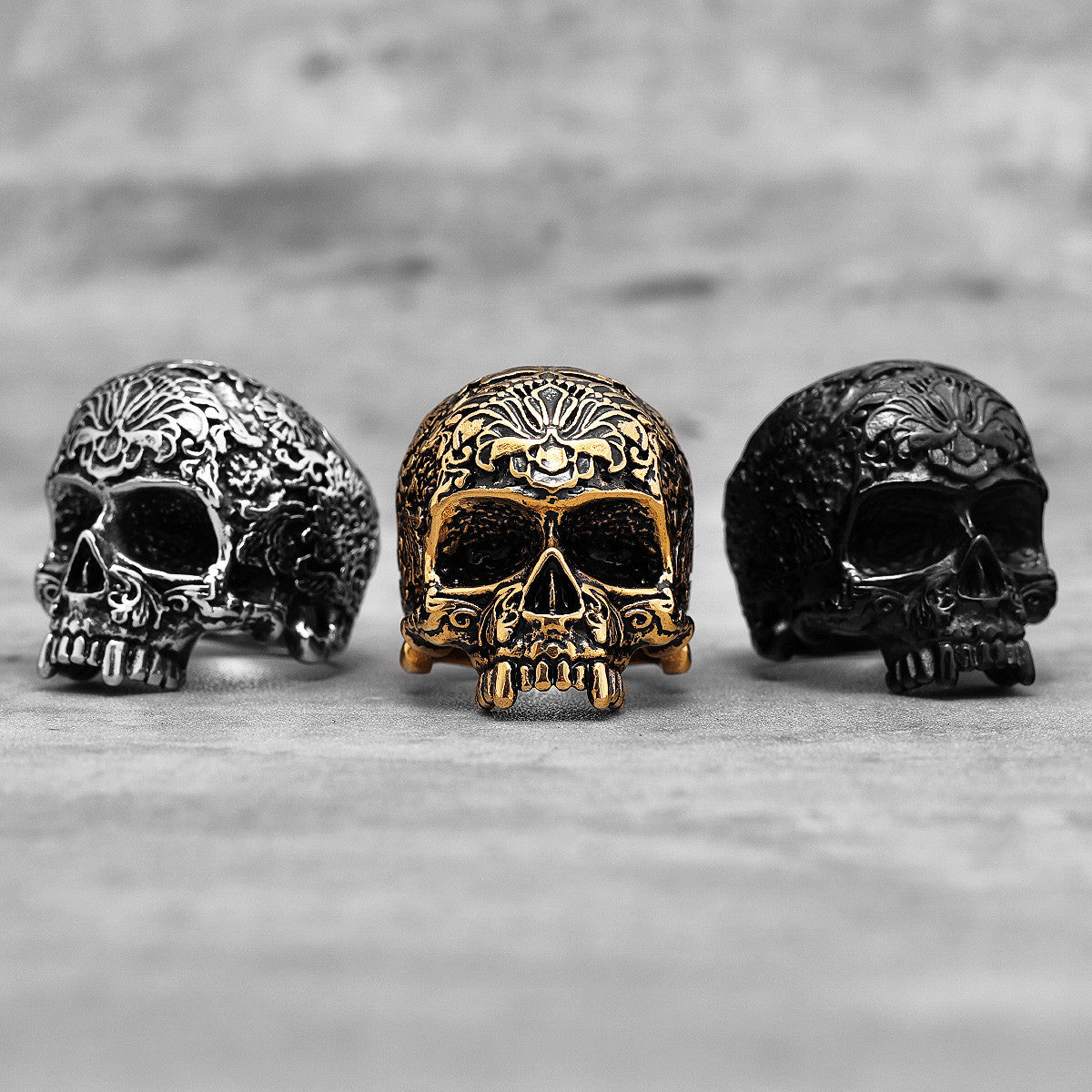 Mens Vintage Vampire 316L Stainless Steel Street Wear Carved Skull Rings