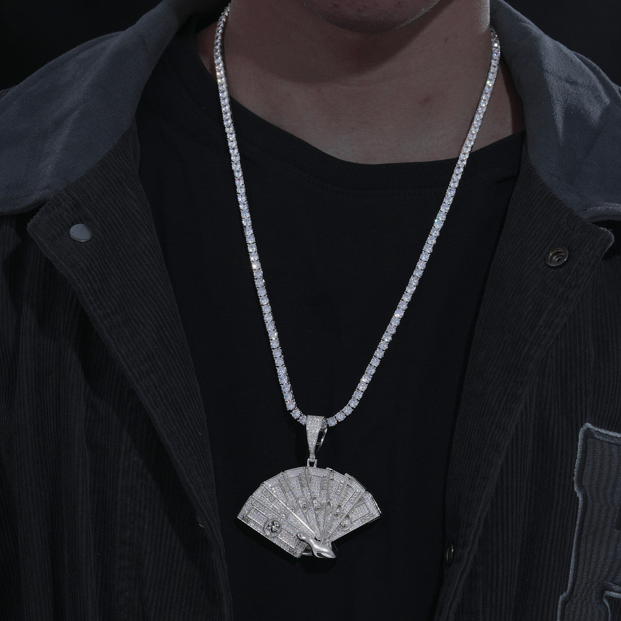 Big Money Grip | Sterling Silver VVS Diamond Holding 100's Hip Hop Pendant