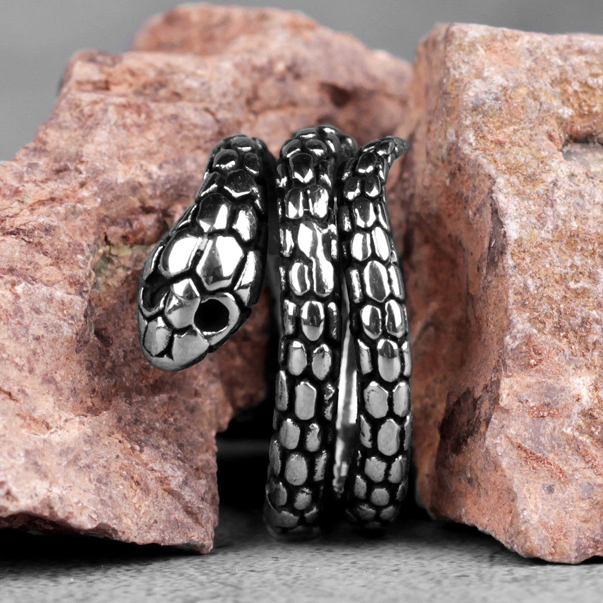 Reptile | 316L Stainless Steel Coiled Snake Detailed Street Wear Stylish Rings