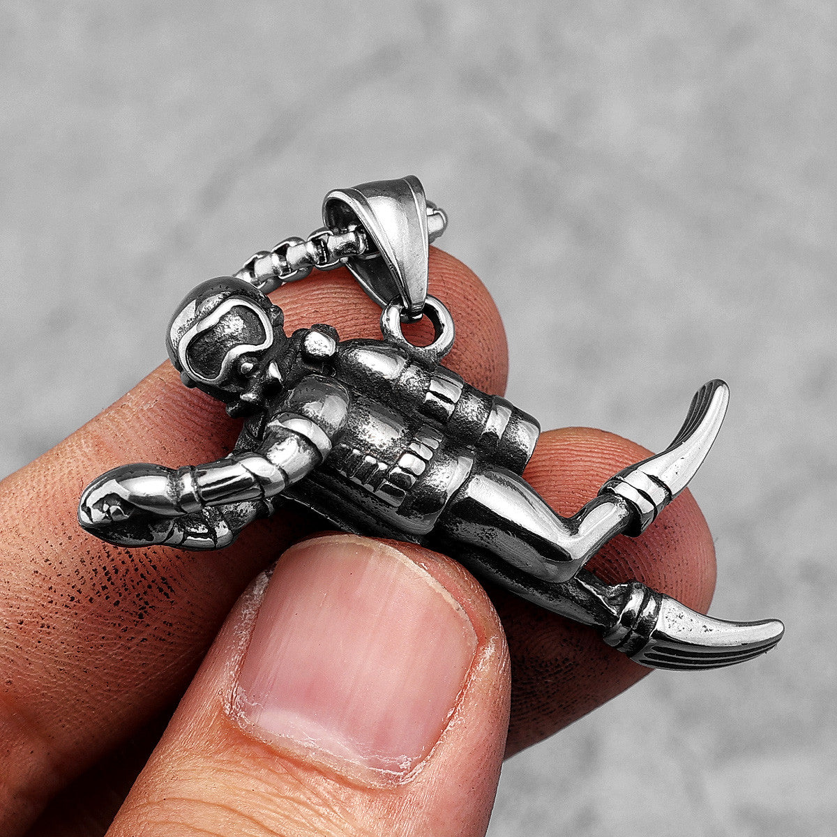 Deep Sea | 316L Stainless Steel No Fade Scuba Diver Street Wear Casual Pendant