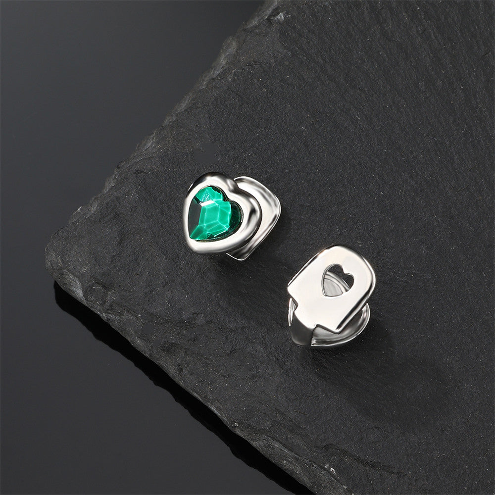 Crystal Heart | Street Wear Iced Single Tooth Heart-Shaped Blinged Out Grillz