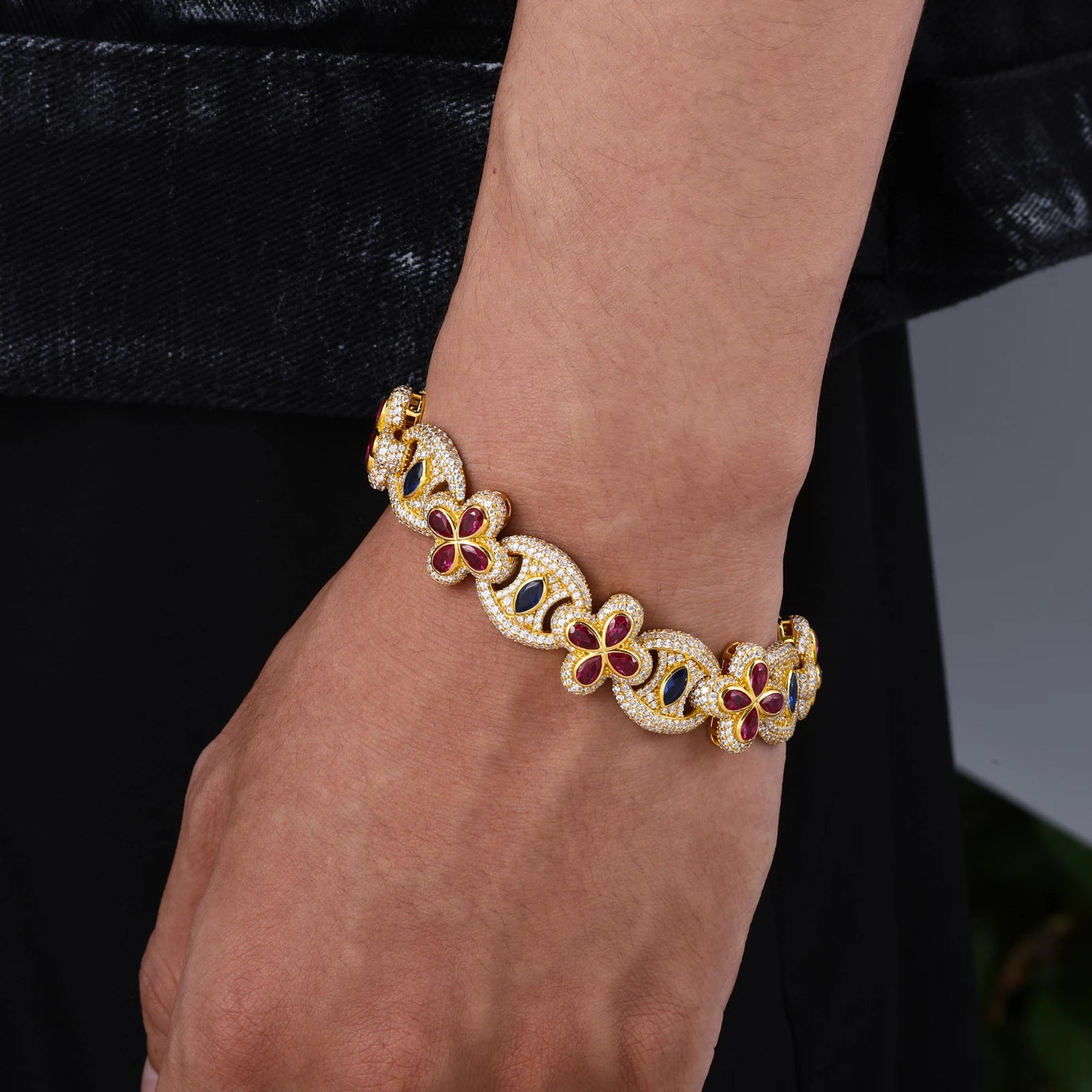 Good Triumphs Evil | Moissanite Diamond 925 Silver Iced Blinged Out Clover Link Bracelet