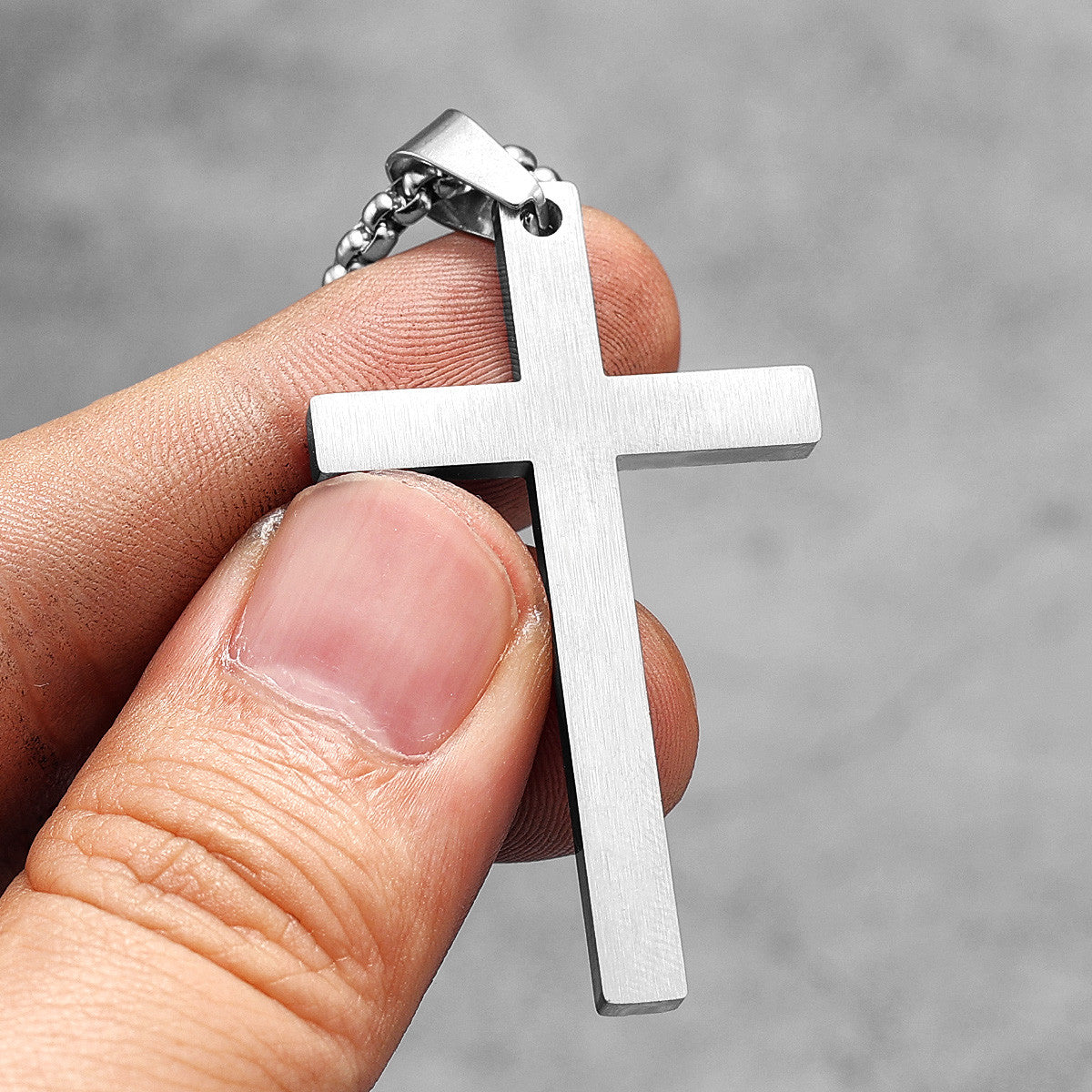 Focus Cross | Solid No Fade Stainless Steel Shining Light Cross Pendant