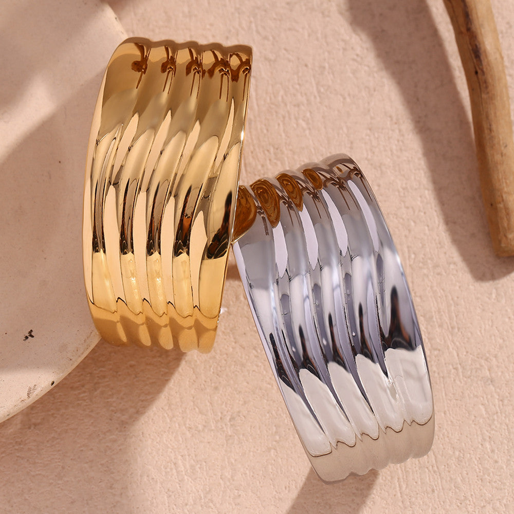 The Wave | Multi Layered 18k Gold Over Stainless Steel no Fade Bangle Bracelet