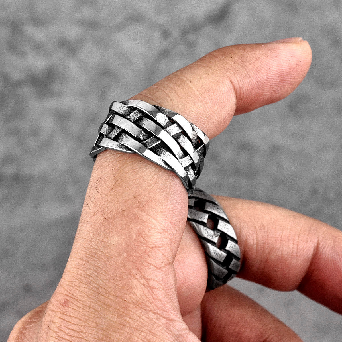 Interwoven Collection | 316L No Fade Stainless Steel Weaving Hollow Luxury Rings