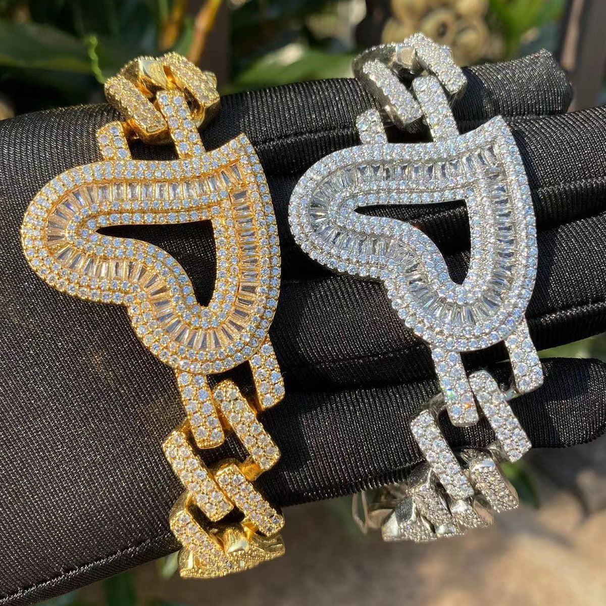 Love's Embrace | Gold Silver Rose Open Heart Of Love Iced Baguette Bracelet