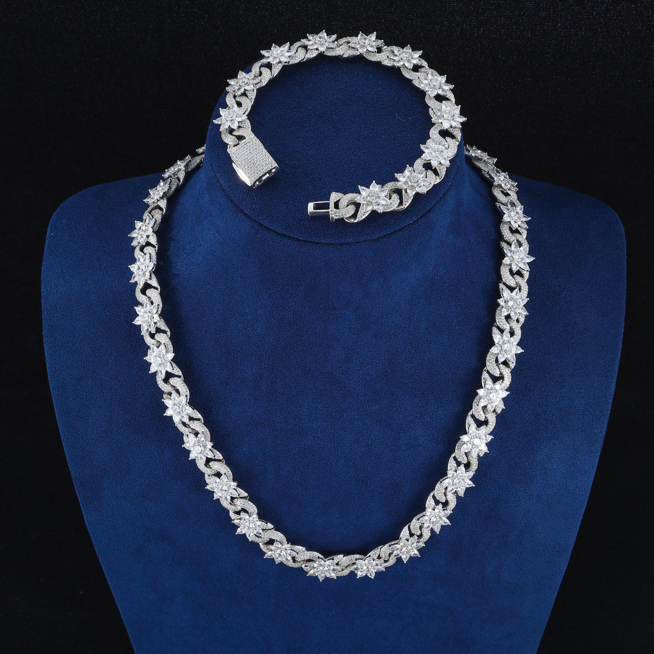 Cuban Flower | Solid Sterling Silver Infinity Cuban Link Moissanite Diamond Bracelet