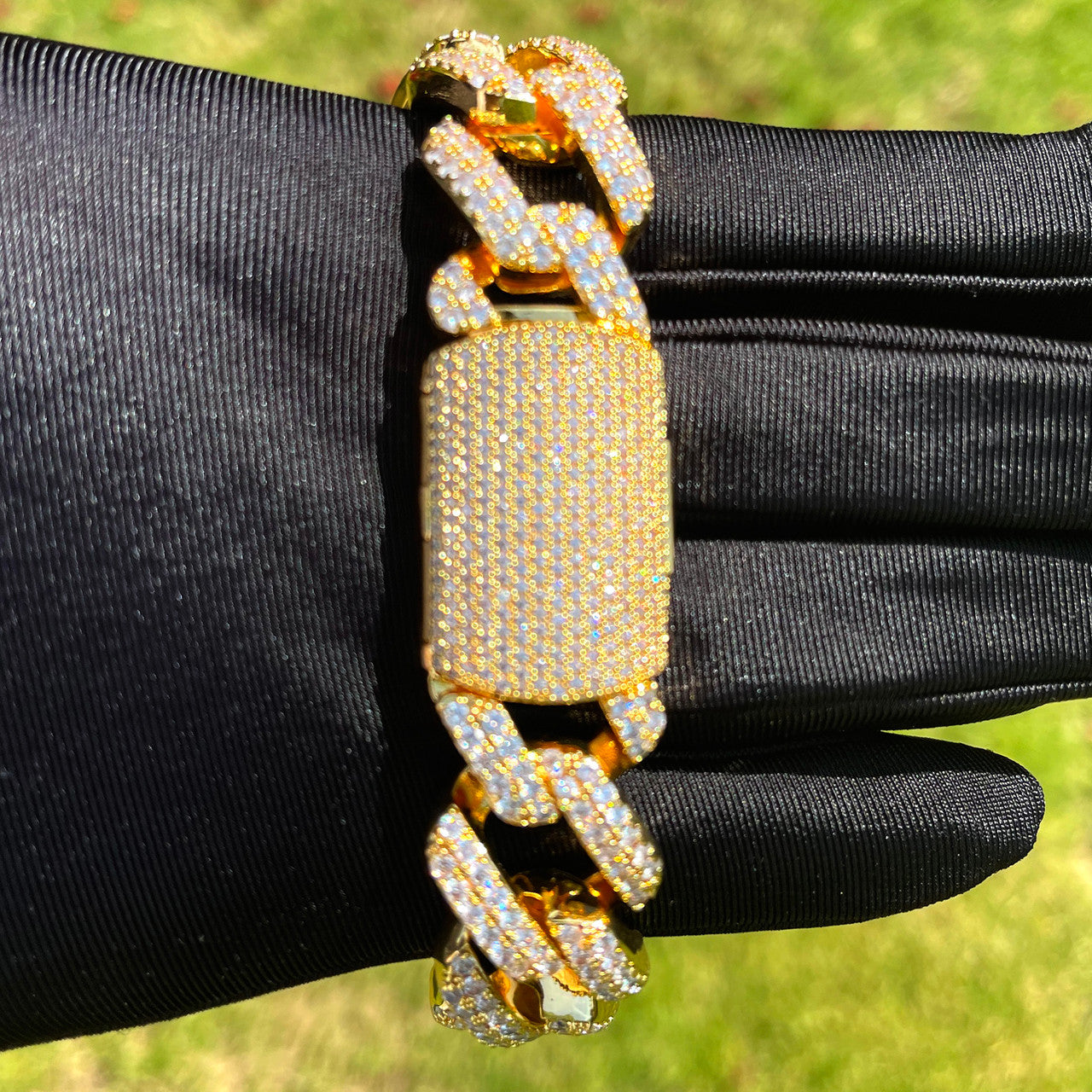 Cubaro | Cuban Link Figaro Mixed Prong Set Link VVS Diamond Hip Hop Bracelet