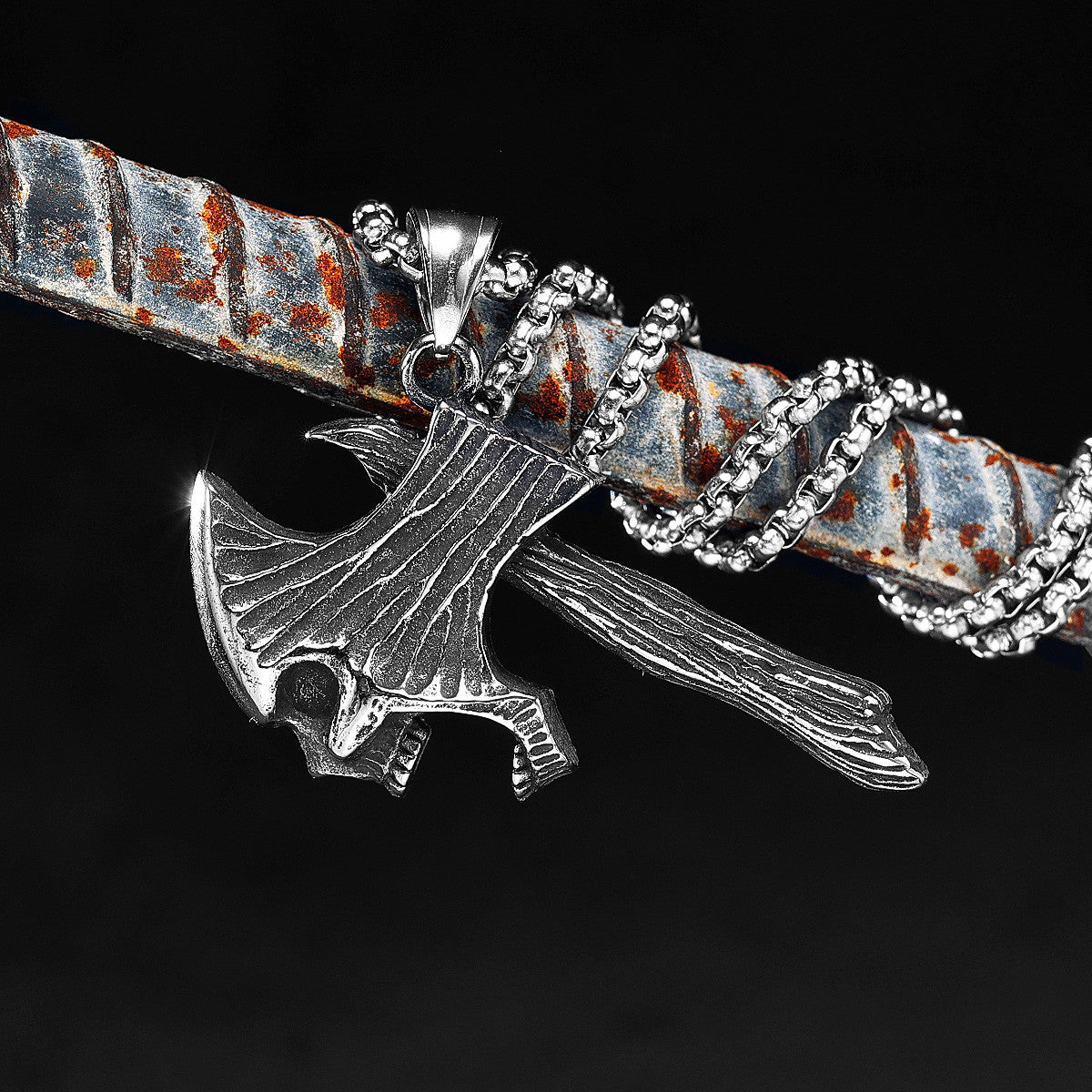 Screaming Skull Axe | No Fade Solid Stainless Steel Men's Unique Pendant