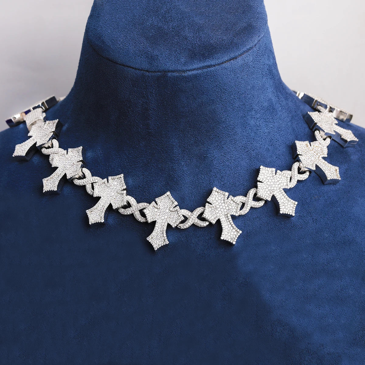 Passion Cross | Flooded Ice 5AA+ VVS CZ Diamond Infinity Link Cross Chain Necklace