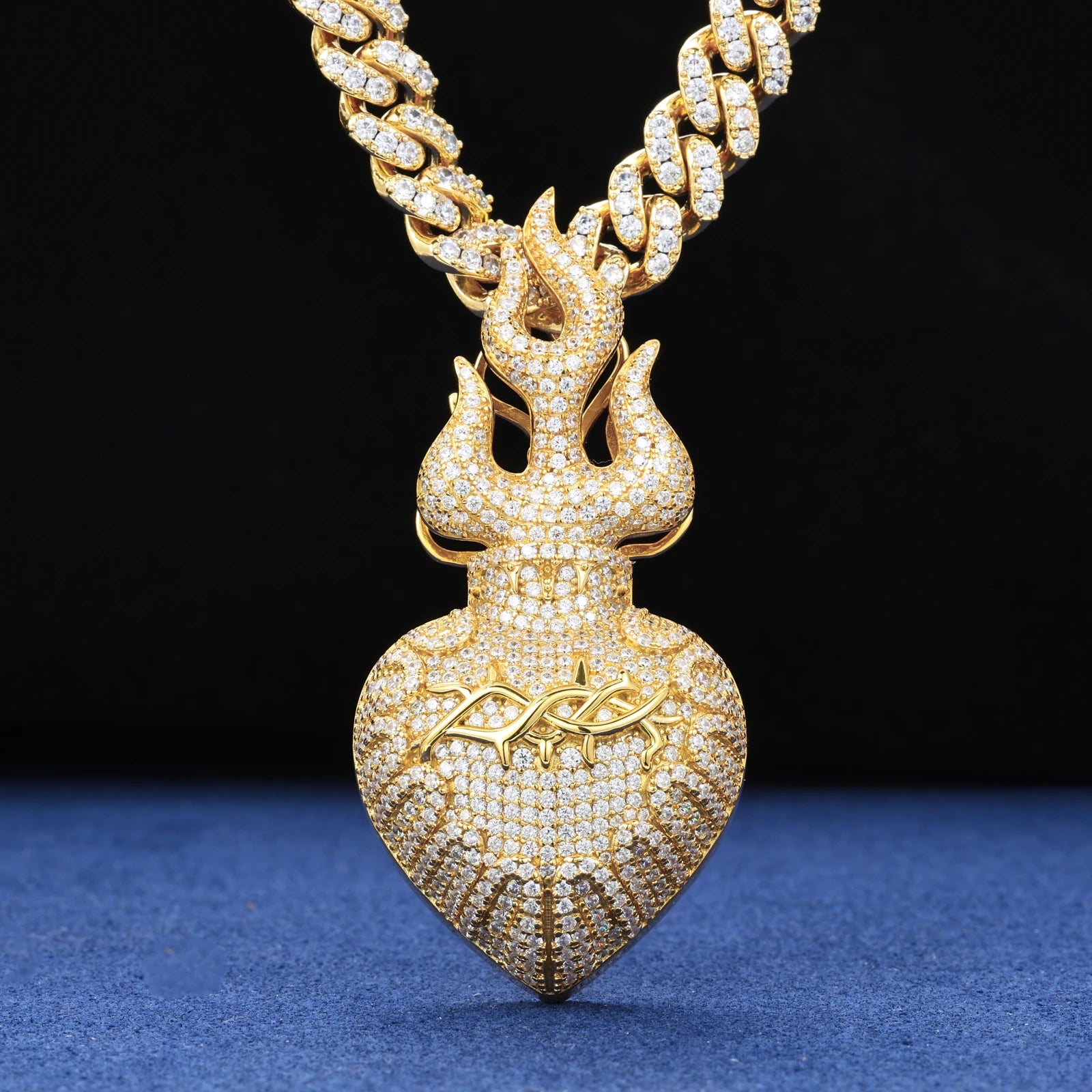 Hearts Of Fire | Moissante Diamond 925 Silver Jesus Heart Crown Of thorns Hip Hop Pendant