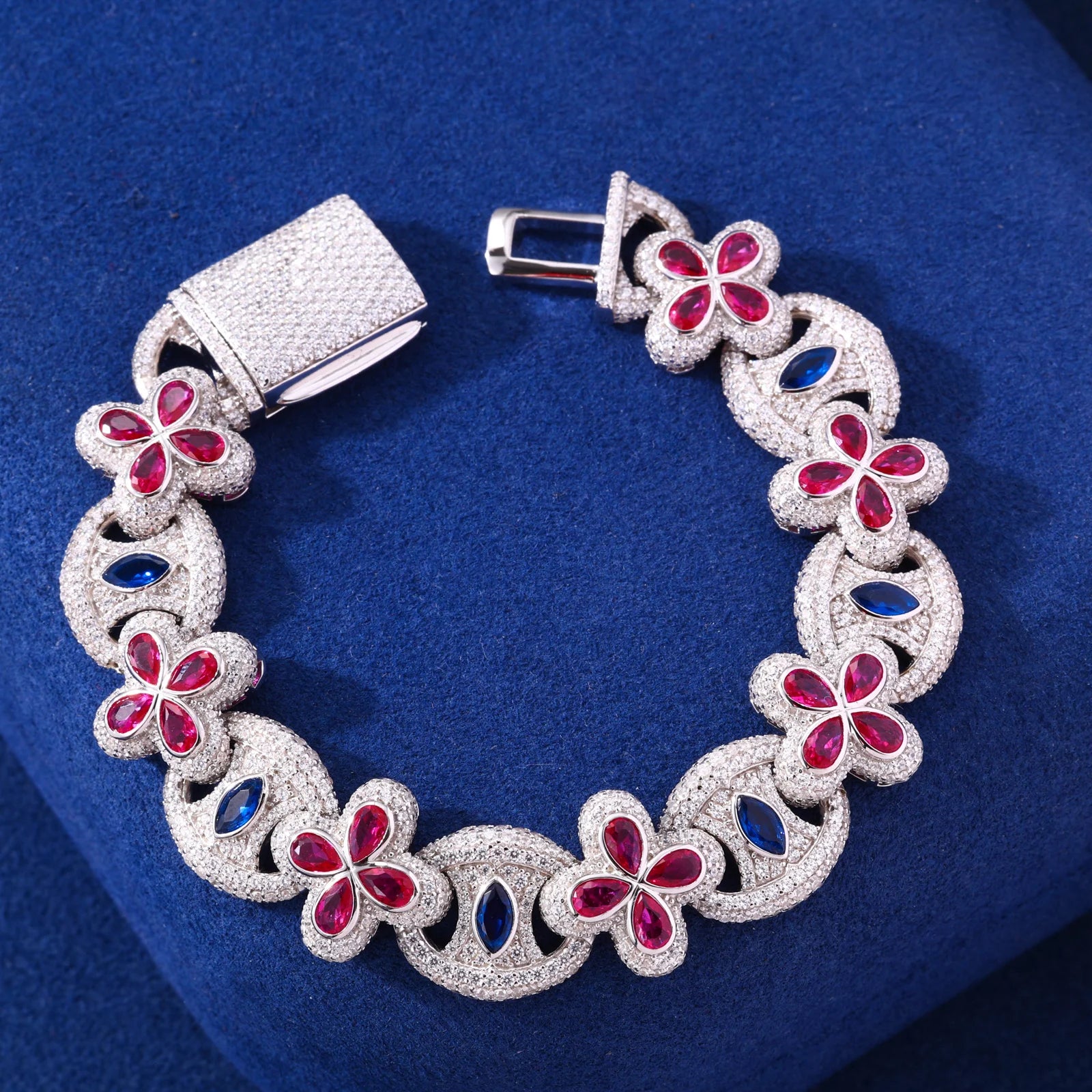 Good Triumphs Evil | Moissanite Diamond 925 Silver Iced Blinged Out Clover Link Bracelet