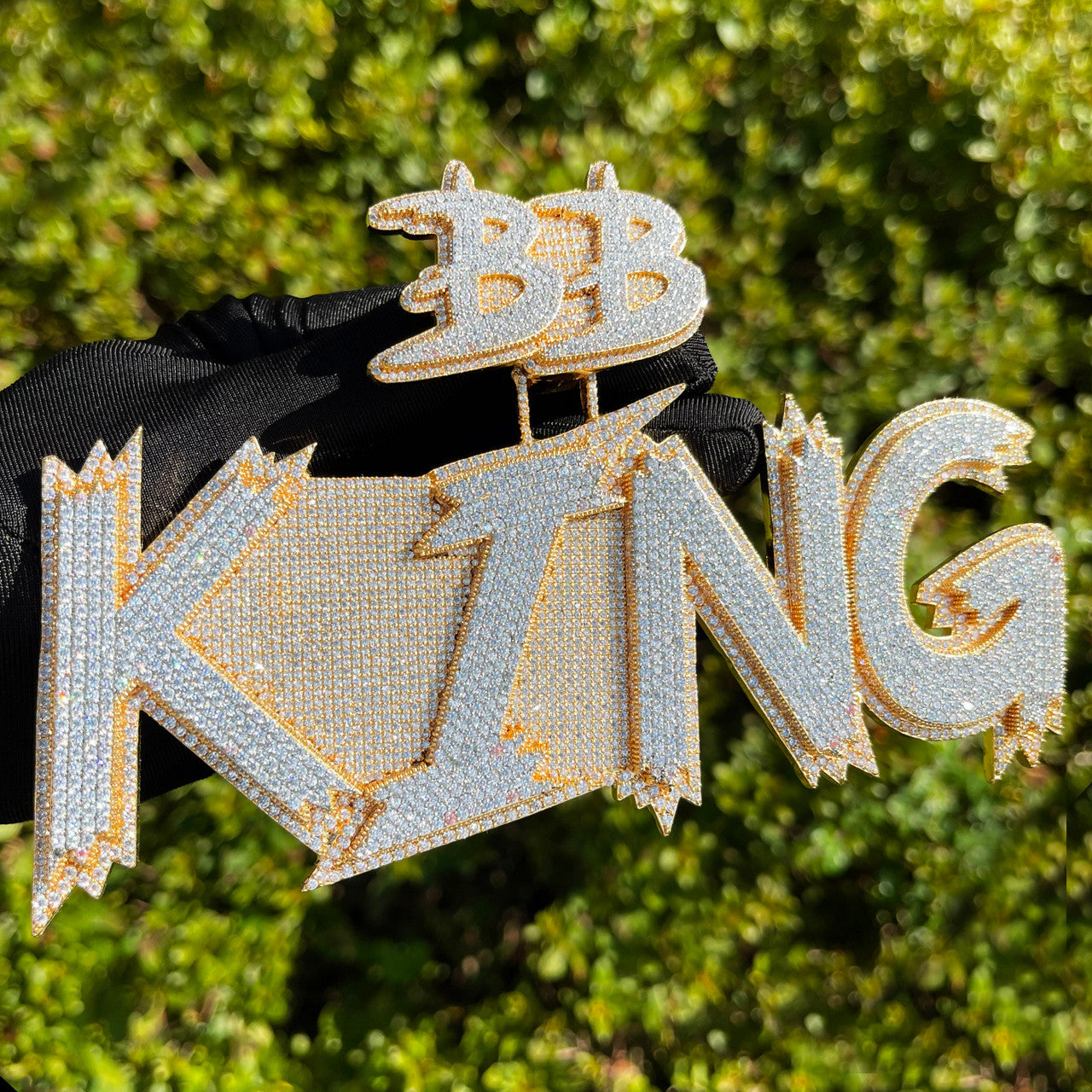 Fast Money | Iced Graffiti Letters Hip Hop Custom Made Nameplate Hip Hop Pendant