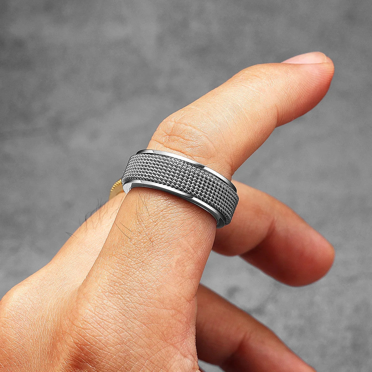 Grace | 316L No Fade Stainless Steel Simple Clean Braid Design Street Wear Rings