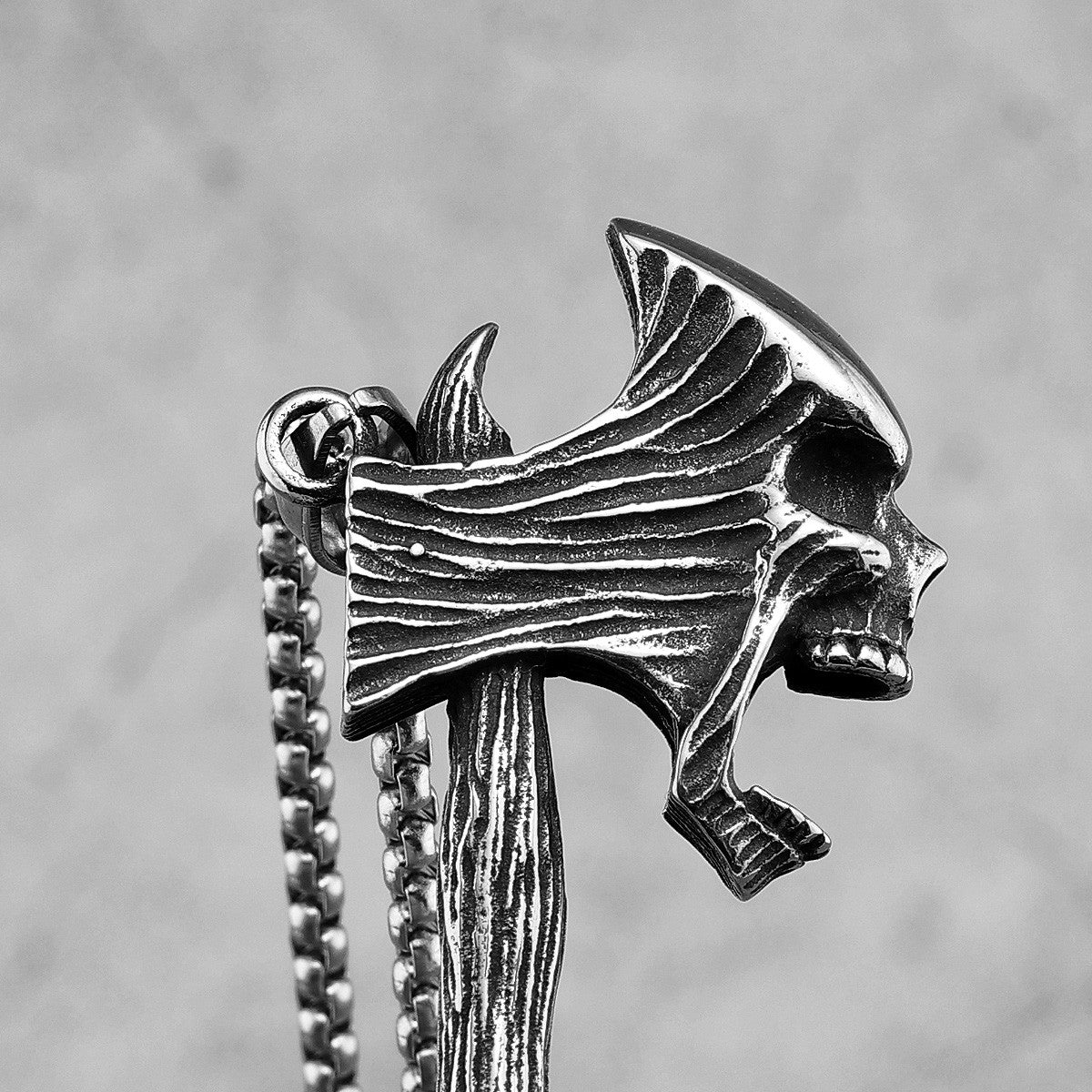 Screaming Skull Axe | No Fade Solid Stainless Steel Men's Unique Pendant