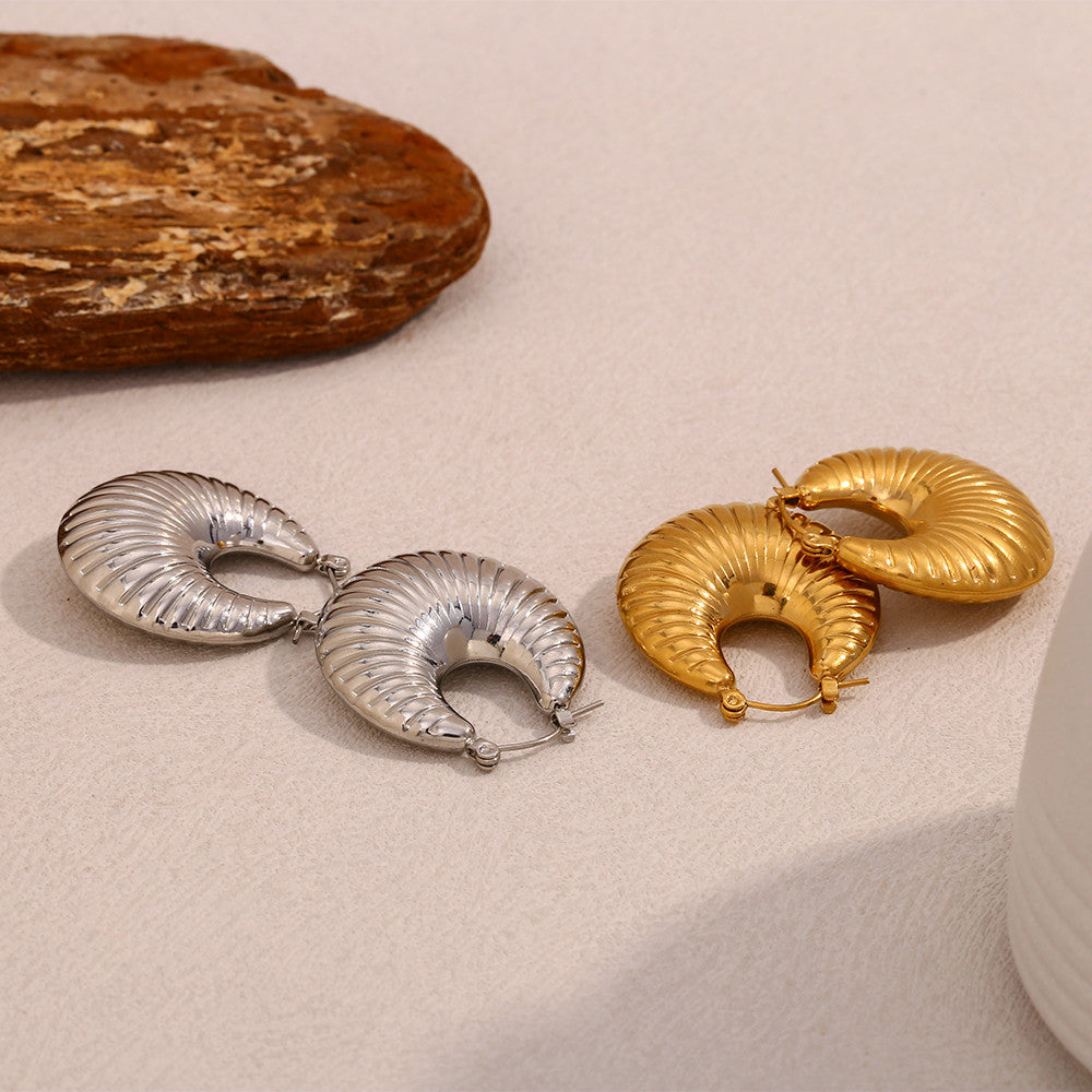 18k Gold Solid Stainless Steel Sheep Horn Striped Hoop Waterproof Earrings