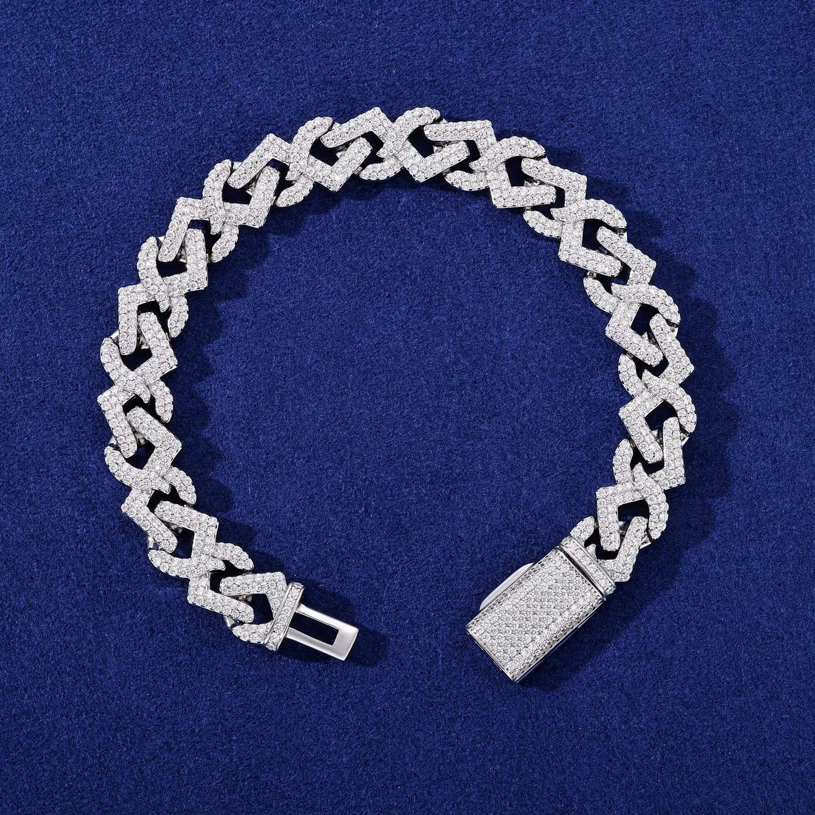 Cuban Infinite | VVS Moissanite Diamond 11mm 925 Silver Infinite Cuban Link Bracelet
