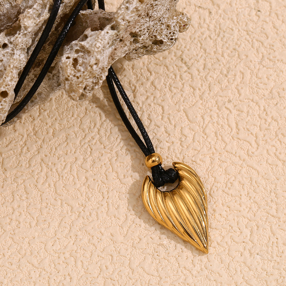 Waterproof Gold Stainless Steel Art Deco Love Heart Leather Rope Necklace