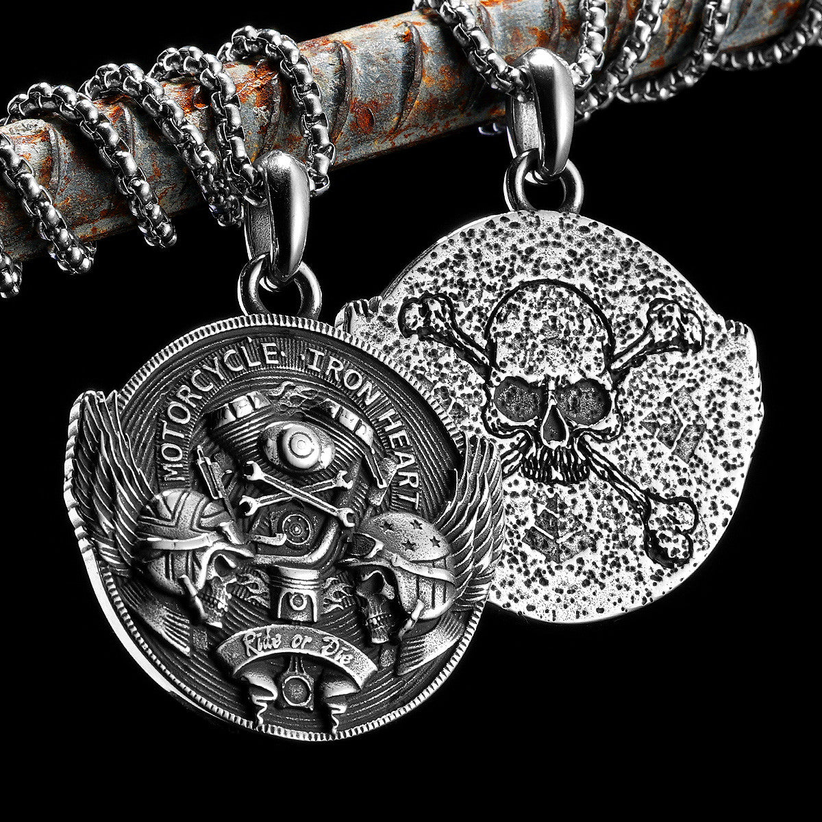 Ride Or Die | Vintage Look Motorcycle Iron Heart Skull Rider Stainless Steel Men Pendant