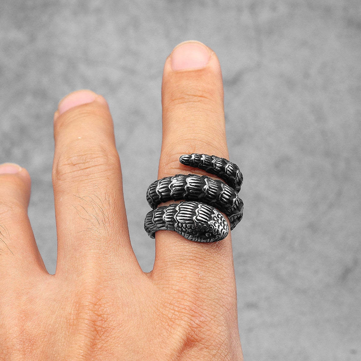 Mens No Fade 316L Unique Fashion Coiled Snake Street Wear Rings
