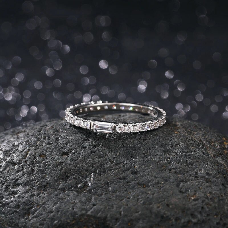 Ladies Center Baguette Prong Set 18k Yellow White Gold Luxury Rings