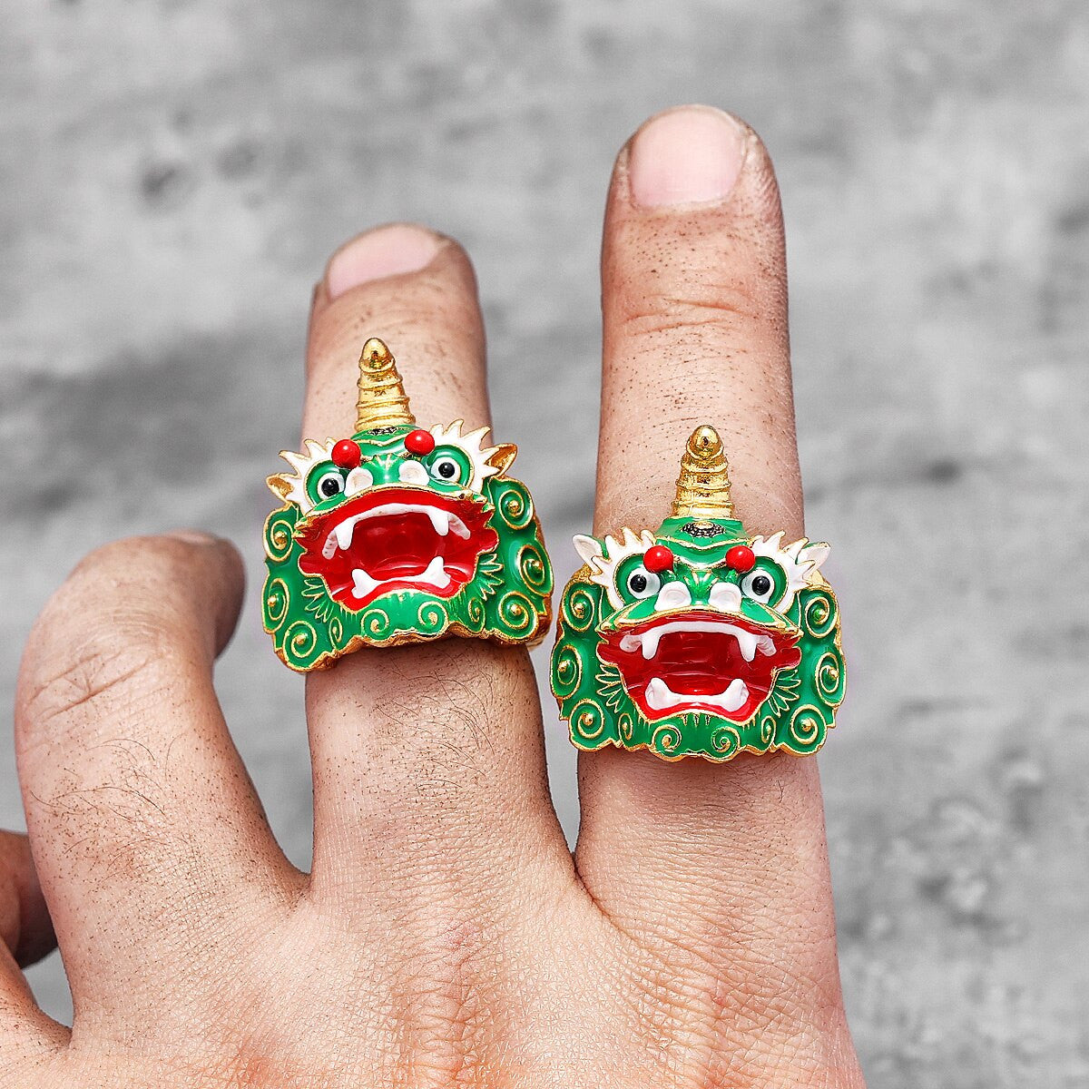 Mens Unique Detailed Chinese Lion Dragon Dance Retro Solid Stainless Steel Rings