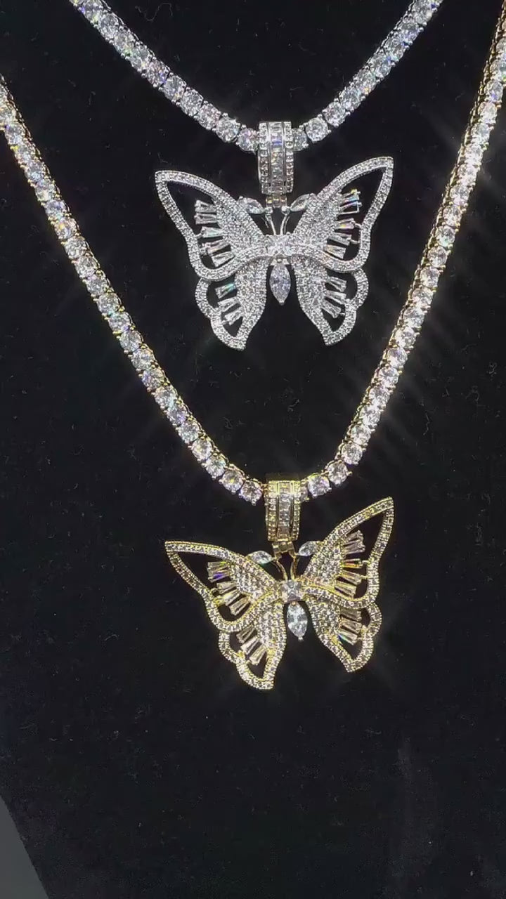 Enchanted Wings | Prong Set Center Stone Beautiful Butterfly Pendant Necklace