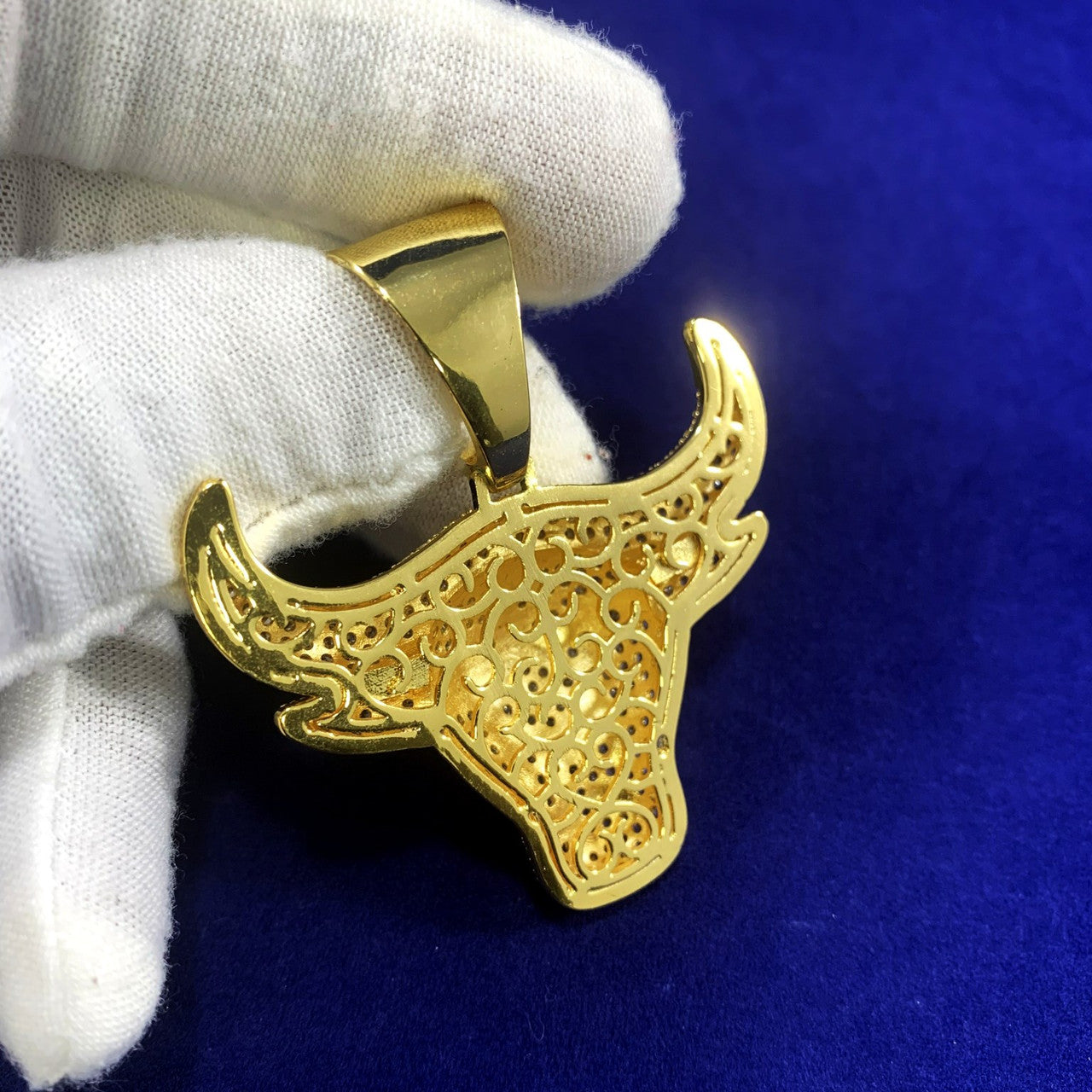 18k Gold Micro Paved AAA Stone Bull Head Tau Pendant Chain Necklace