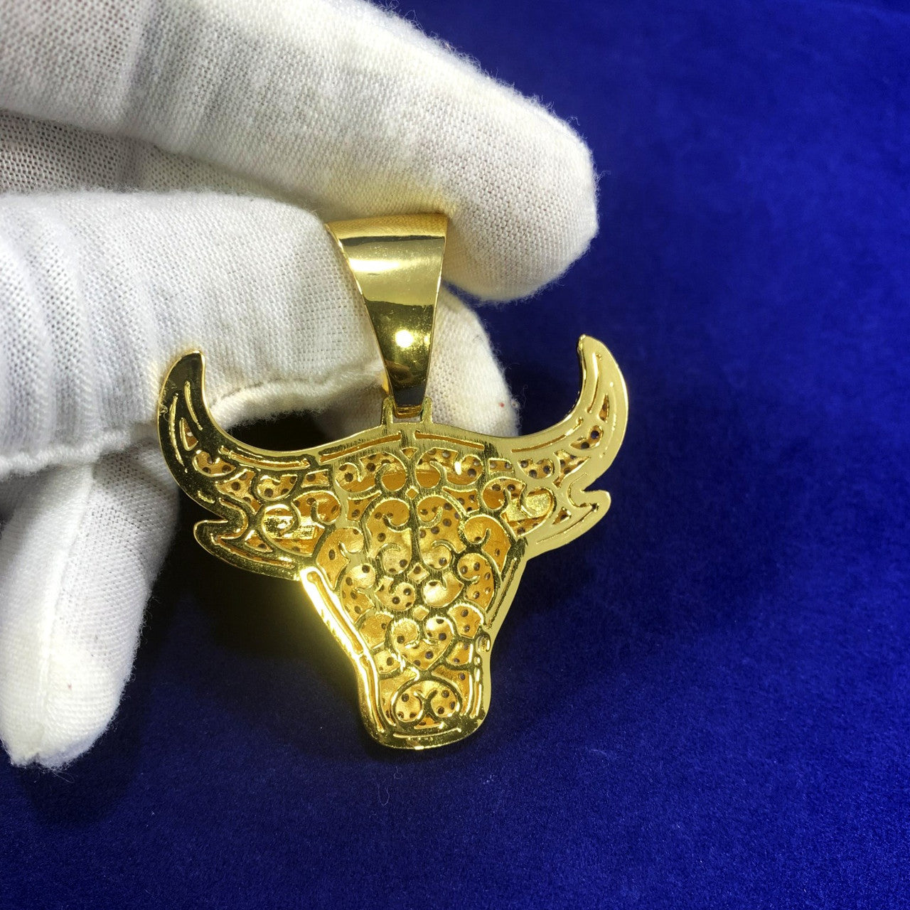 18k Gold Micro Paved AAA Stone Bull Head Tau Pendant Chain Necklace