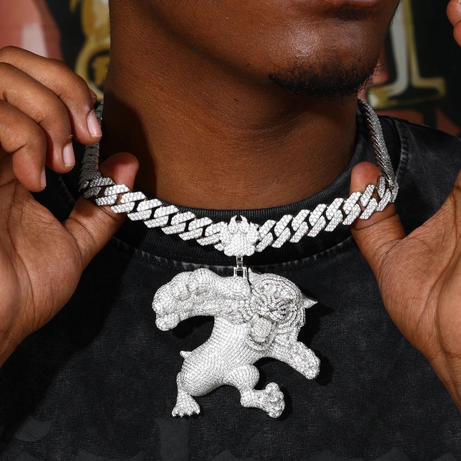 The Role of Moissanite Diamonds in Contemporary Hip Hop Jewelry