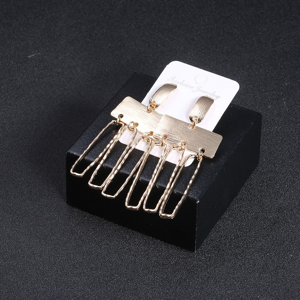 Ladies Exaggerated Personality Girl Gold Earrings Fashion Set